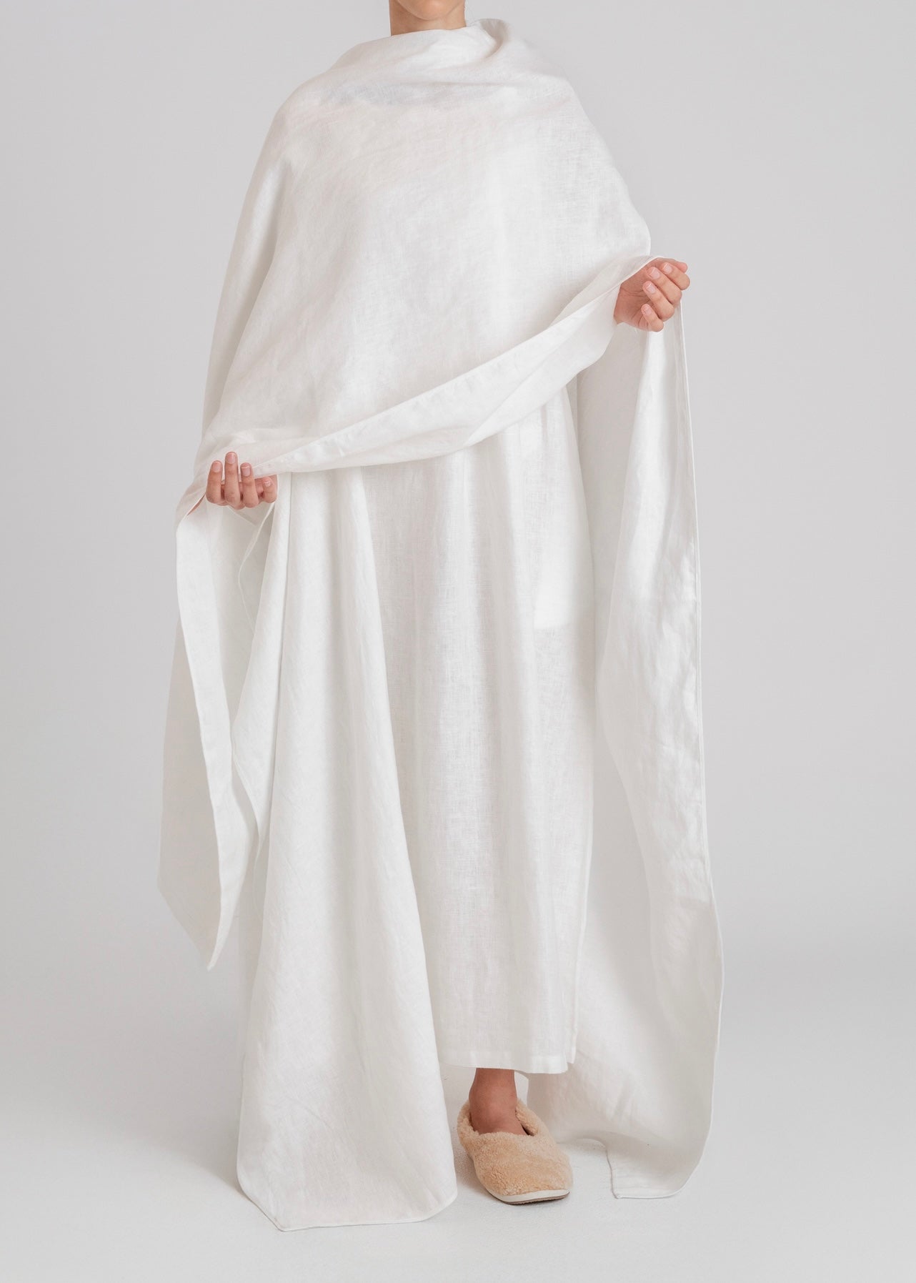 Lilly’s Linen Poncho