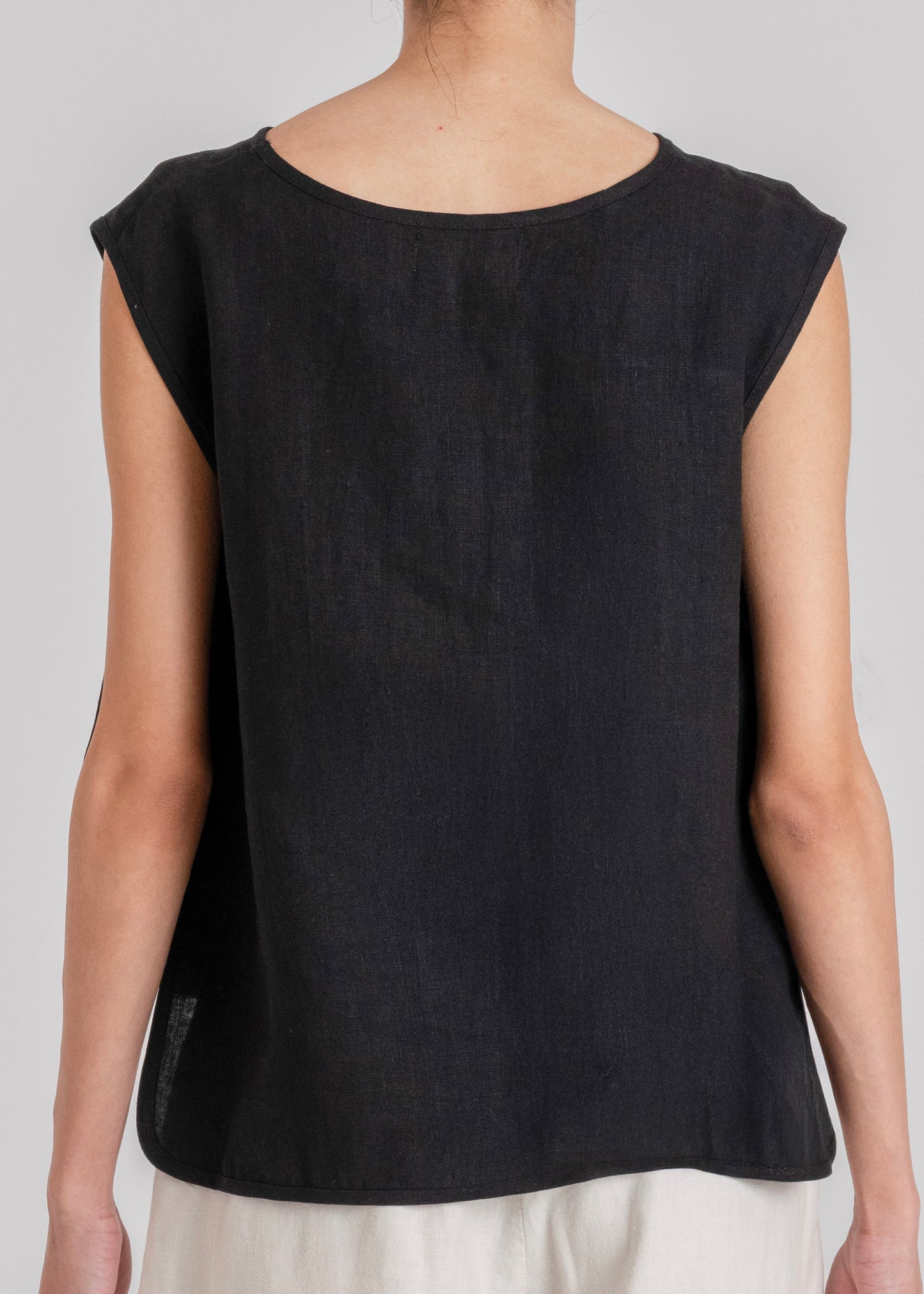 Breezy Linen Vest